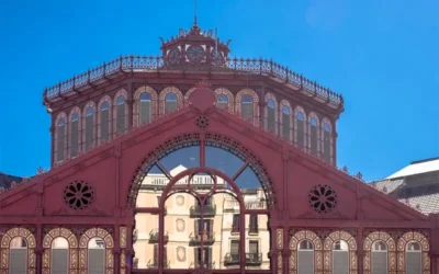 Descubre el histórico Mercat de Sant Antoni y disfruta de Ikibana Paral·lel