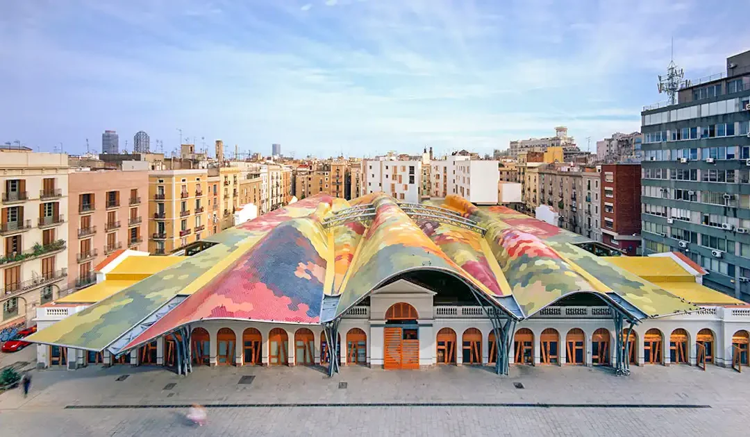 Mercado de Santa Caterina: El corazón del Born que inspira la cocina de Ikibana
